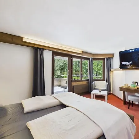 Semesterbostad Charming Little Getaway In The Heart Of