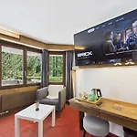 Holiday home Charming Little Getaway In The Heart Of *